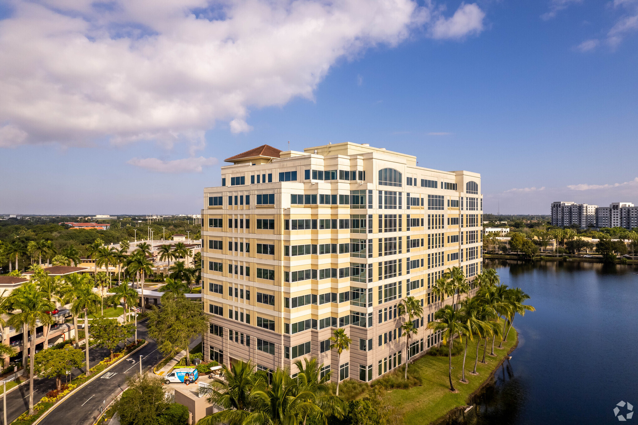 1000 S Pine Island Rd, Plantation, FL for lease Building Photo- Image 1 of 14