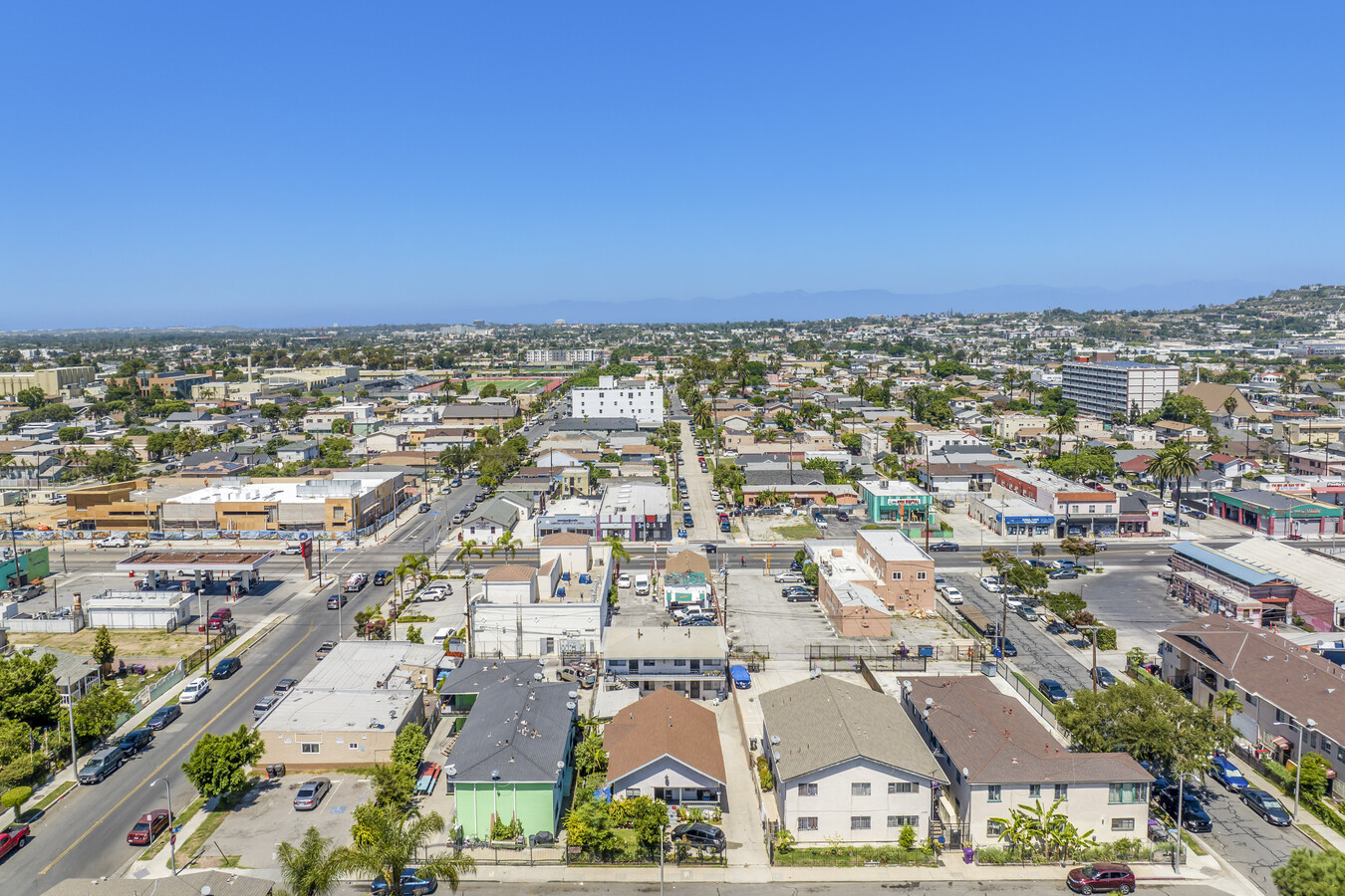 1021 E 12th St, Long Beach, CA 90813 - 5-Units North of Downtown Long ...