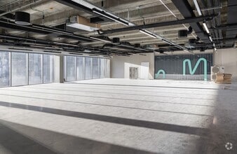 Calle de Méndez Álvaro, 61, Madrid, Madrid for lease Building Photo- Image 1 of 15