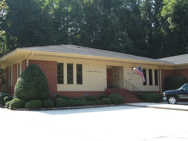 1221 Sherwood Park Dr NE, Gainesville, GA for sale Building Photo- Image 1 of 1