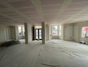 120 Malden Rd, New Malden for lease Interior Photo- Image 1 of 4