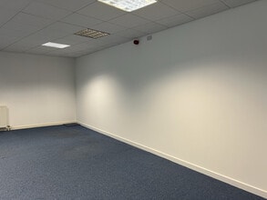 Logie Court, Stirling for lease Interior Photo- Image 2 of 6