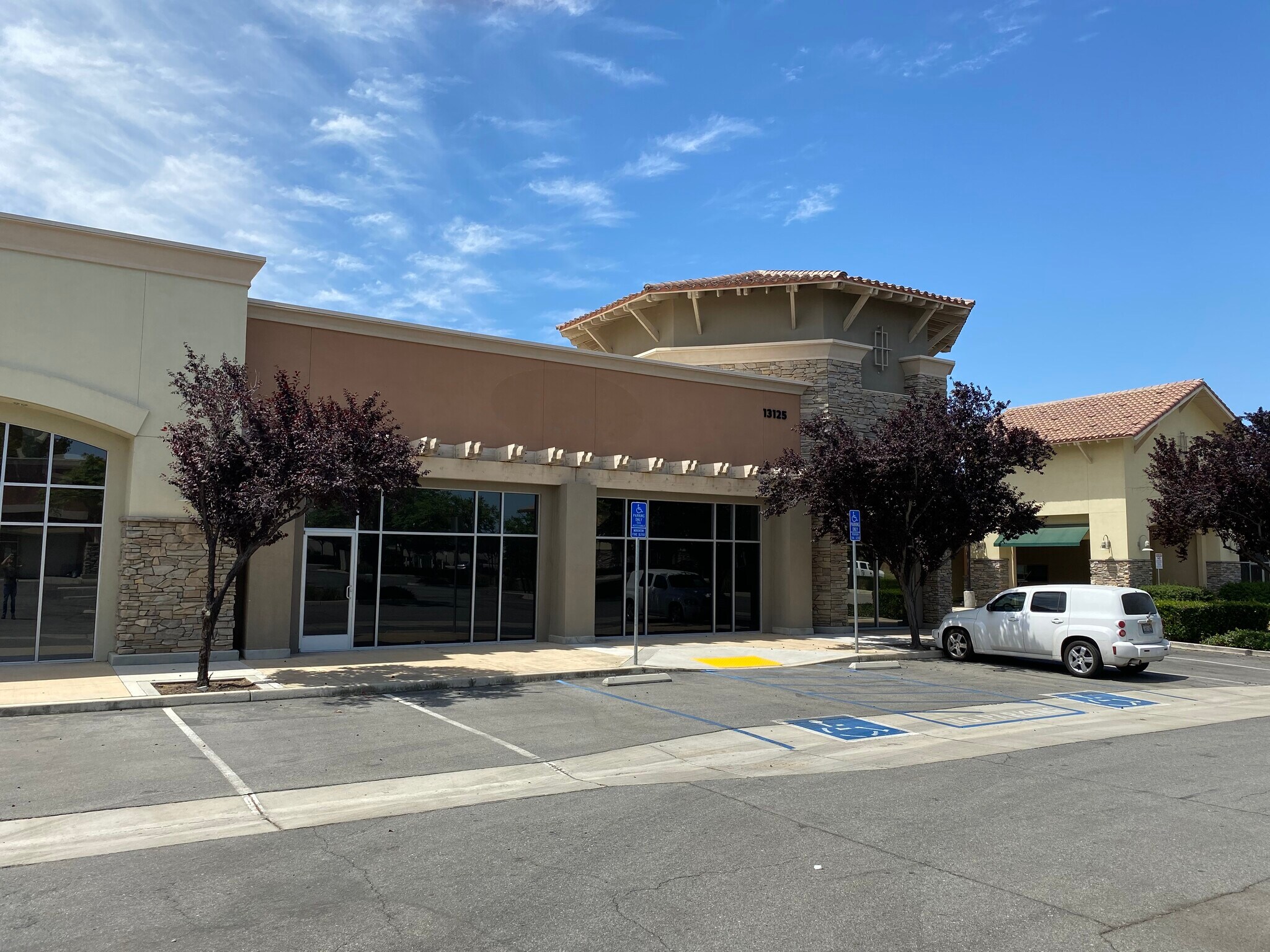 1312513133 Rosedale Hwy, Bakersfield, CA 93314 Rosedale Gateway