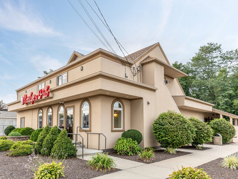 388 Broad St, Bristol, CT for sale - Primary Photo - Image 1 of 1