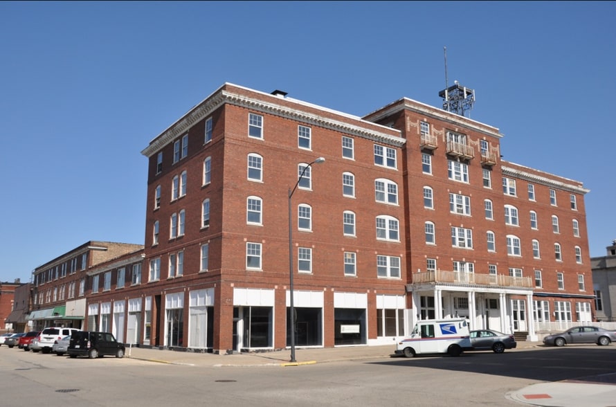 Historic Strategic Redevelopment Block portfolio of 6 properties for sale on LoopNet.com - Building Photo - Image 1 of 26