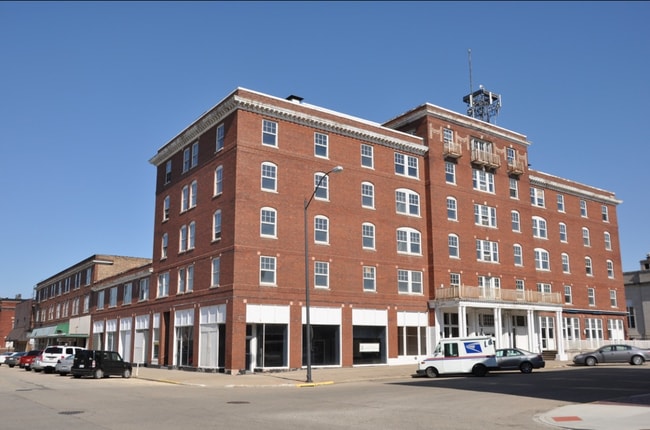 More details for Historic Strategic Redevelopment Block – for Sale, La Salle, IL