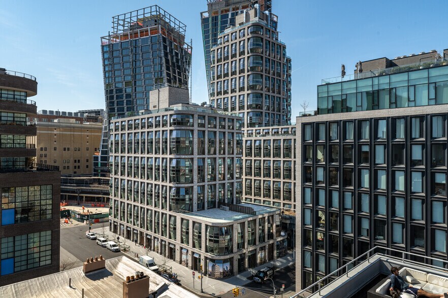 515 W 18th St, New York, NY for lease - Primary Photo - Image 2 of 4