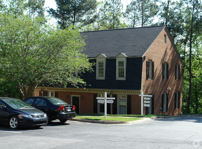 2900 Chamblee Tucker Rd, Chamblee, GA for lease - Building Photo - Image 1 of 16