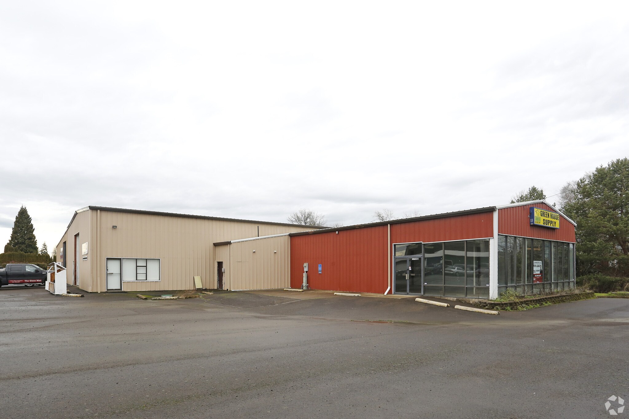 33736 Highway 99E, Tangent, OR for sale Primary Photo- Image 1 of 1