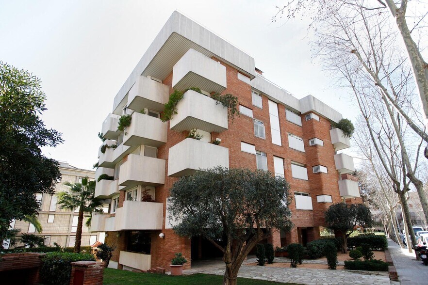 Carrer de Borrell i Soler, 8, Barcelona, Barcelona for sale - Building Photo - Image 1 of 1