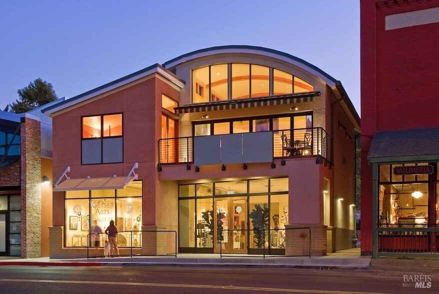 21015 Geyserville Ave, Geyserville, CA for sale - Building Photo - Image 1 of 18