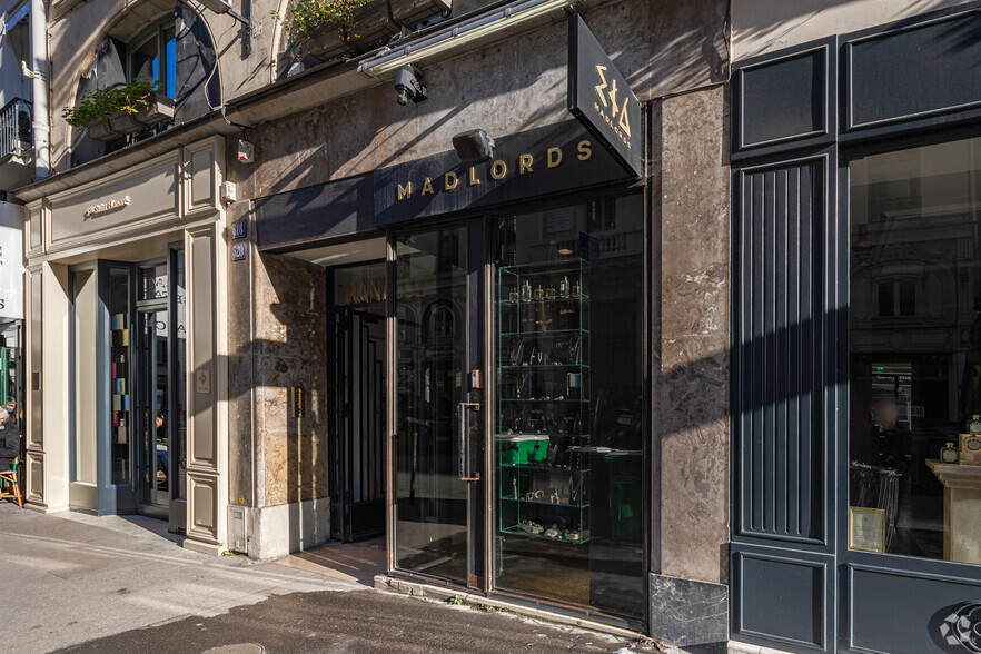 Office in Paris for sale - Building Photo - Image 3 of 5