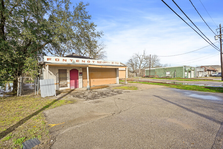 6626 Calhoun Rd, Houston, TX for sale - Building Photo - Image 2 of 6