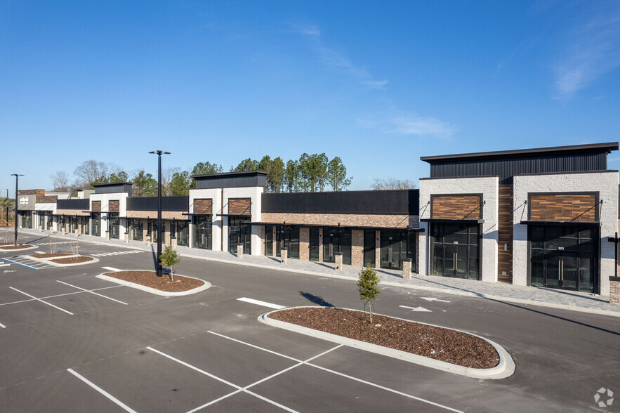 Alta Dr and Faye Rd, Jacksonville, FL for lease - Building Photo - Image 1 of 11