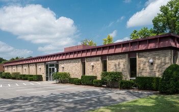 2 Computer Dr W, Albany, NY for lease Building Photo- Image 1 of 3