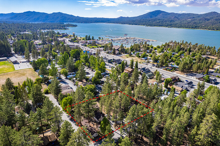 586 Main St, Big Bear Lake, CA for sale - Building Photo - Image 2 of 18