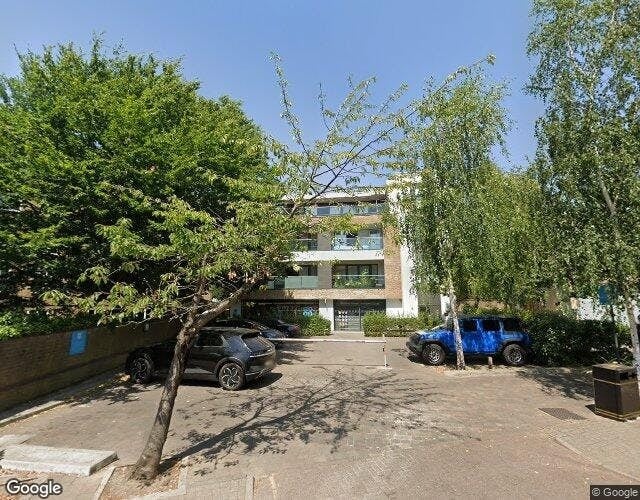 90 Inner Park Rd, London for sale Primary Photo- Image 1 of 1