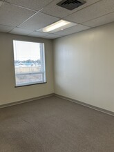 57 W Timonium Rd, Timonium, MD for lease Interior Photo- Image 2 of 2