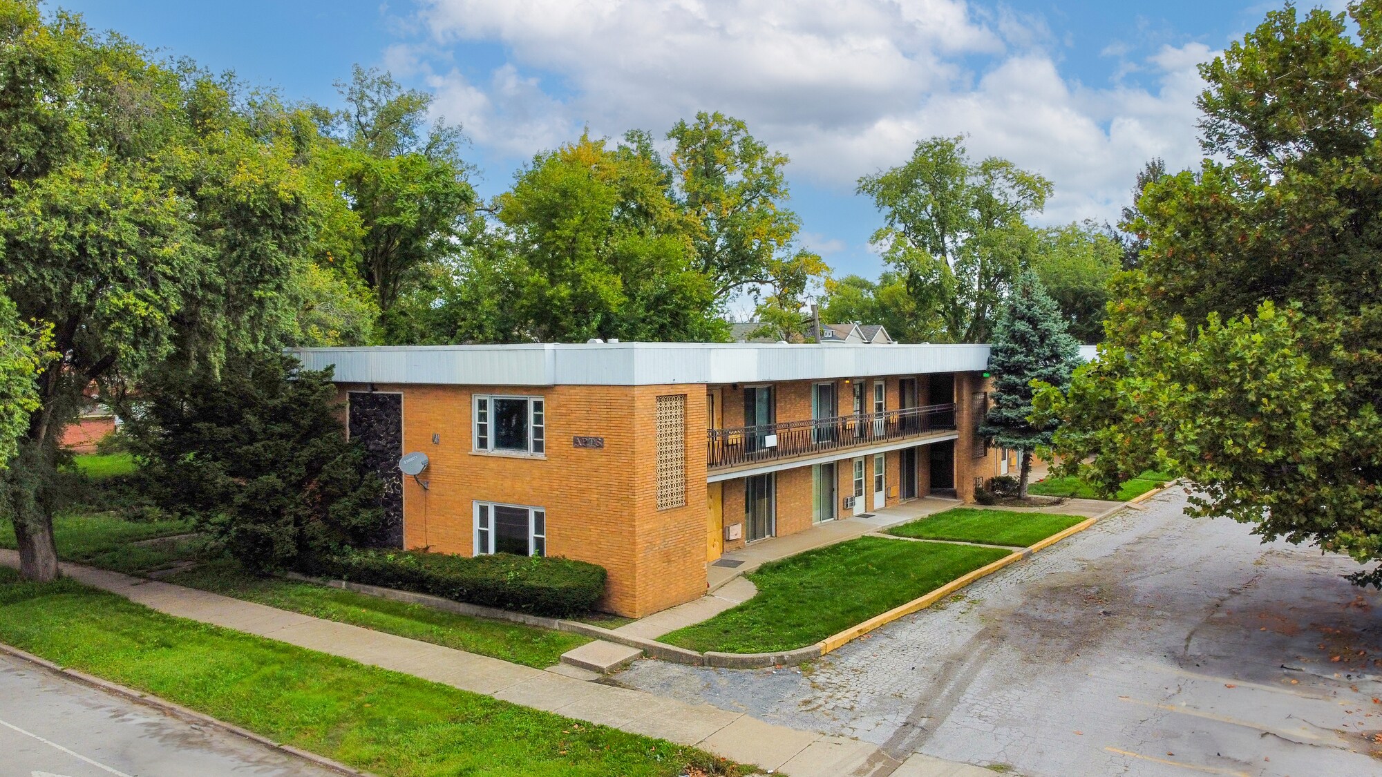 12059 State St, Chicago, IL for sale Primary Photo- Image 1 of 1