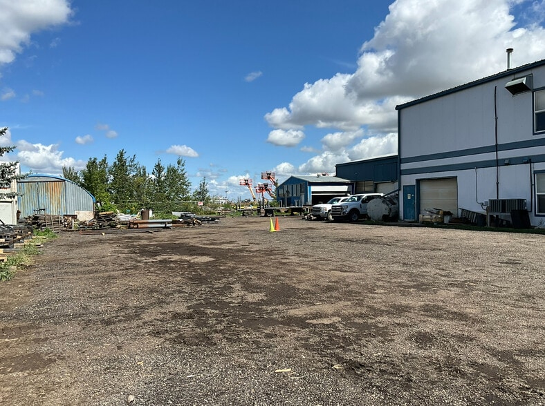 2830 121 Av NE, Edmonton, AB for sale - Building Photo - Image 2 of 22