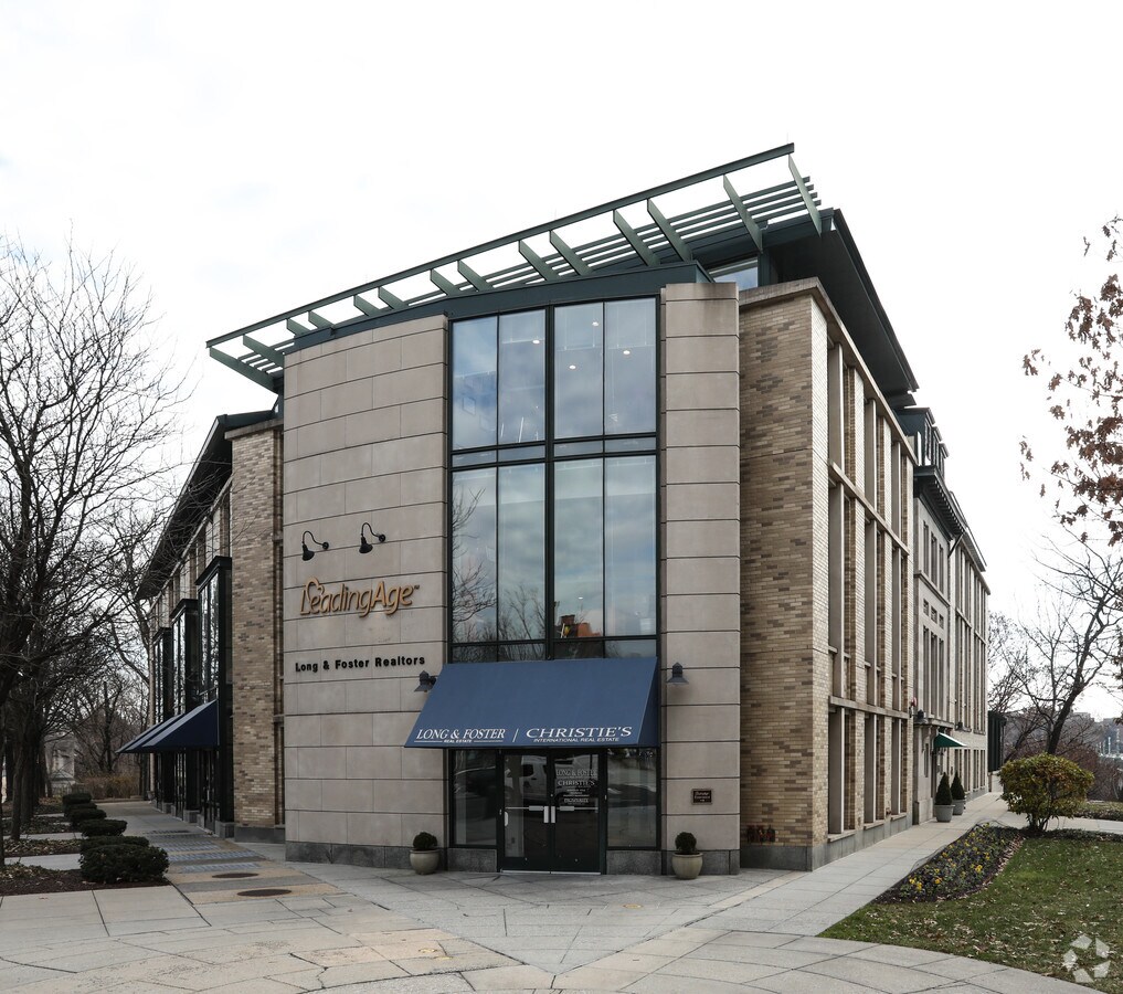 View Photo