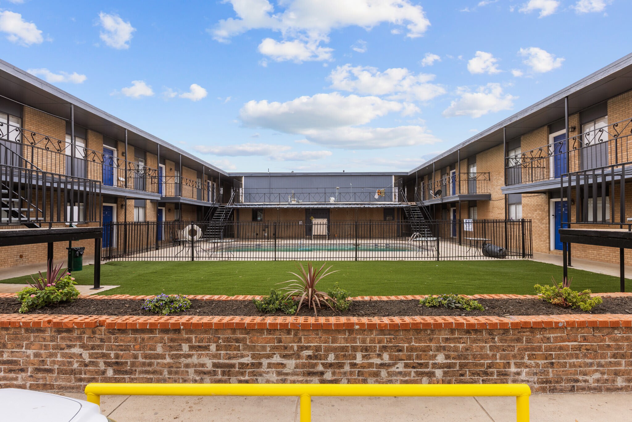 1200 N Lee Ave, Odessa, TX for sale Primary Photo- Image 1 of 15