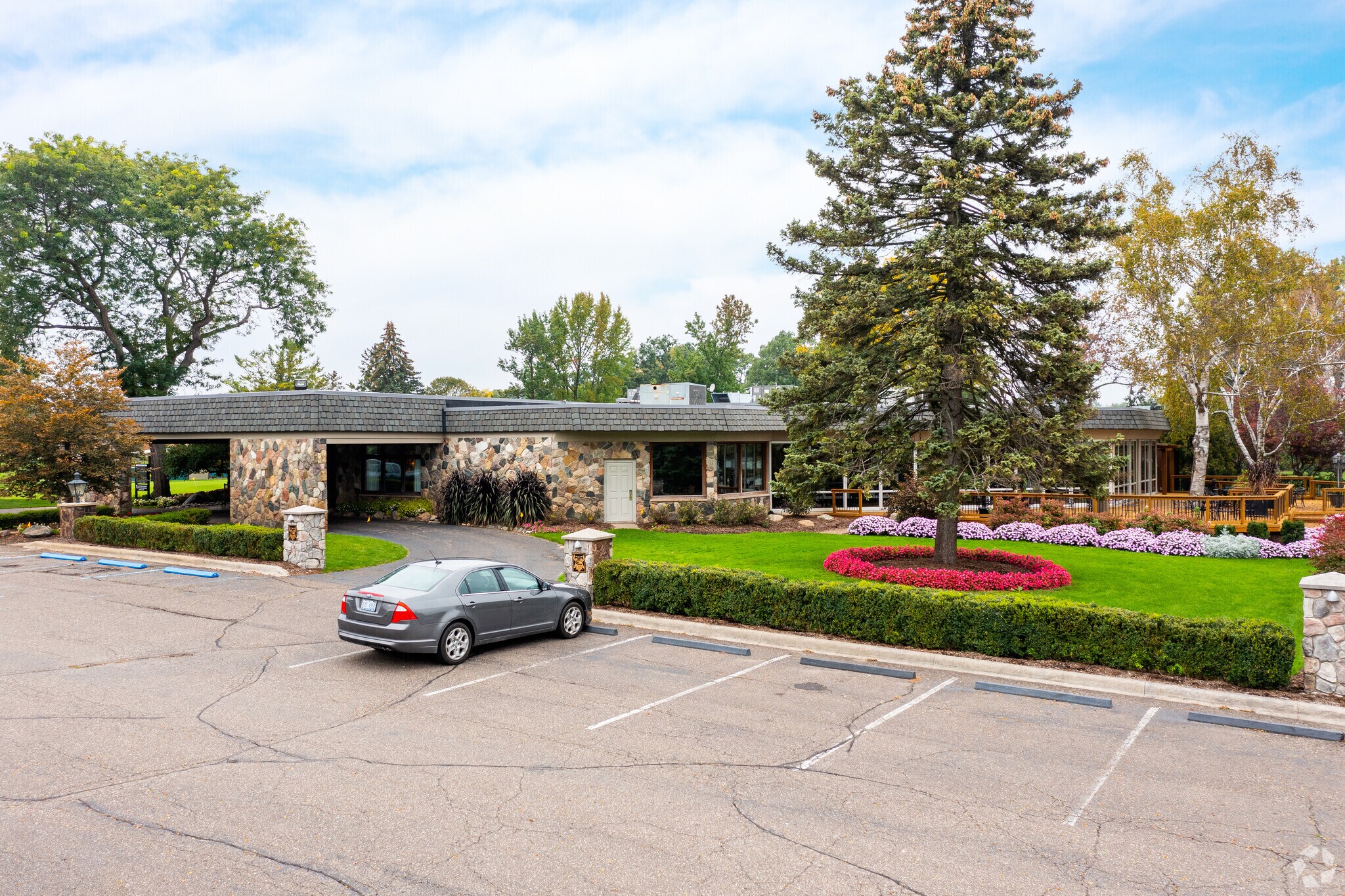 4001 Haggerty Rd, West Bloomfield, MI for sale Building Photo- Image 1 of 1