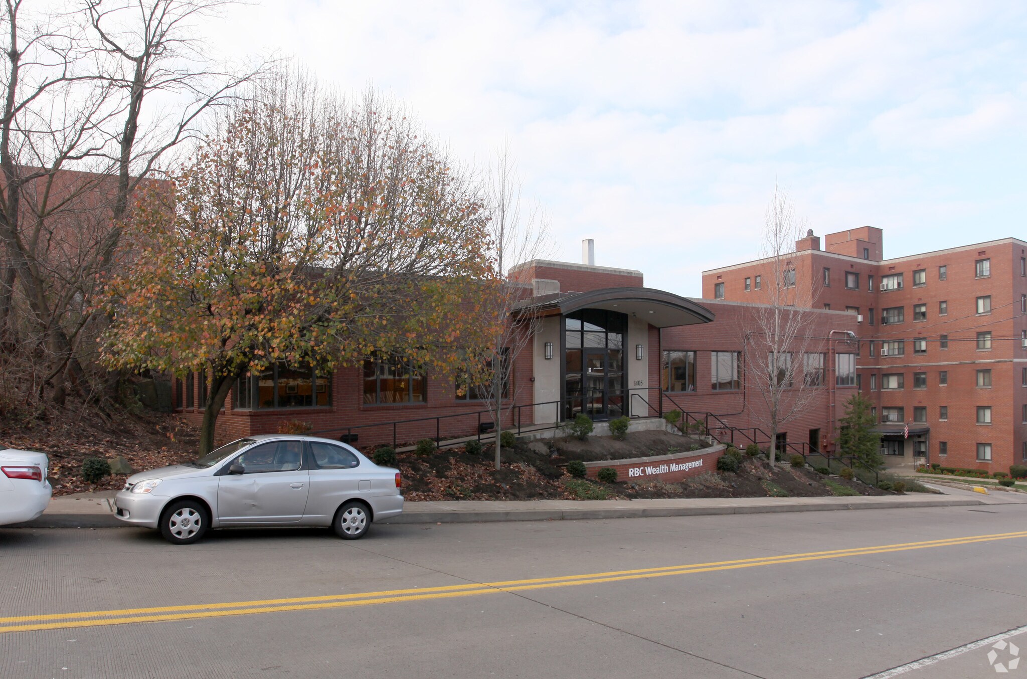 1405 McFarland Rd, Pittsburgh, PA for sale Building Photo- Image 1 of 1