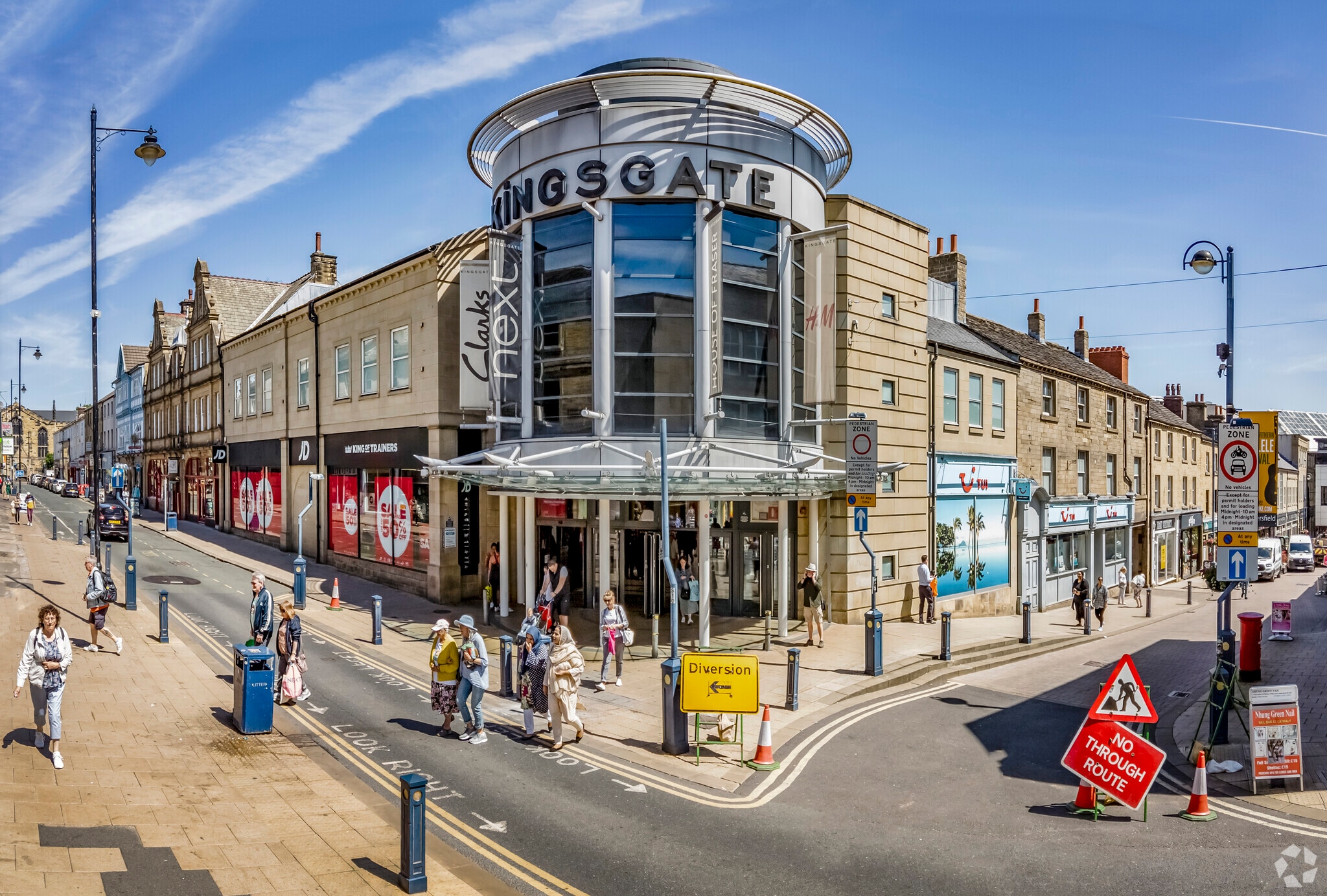 Kingsgate Shopping Centre, Huddersfield for sale Primary Photo- Image 1 of 7