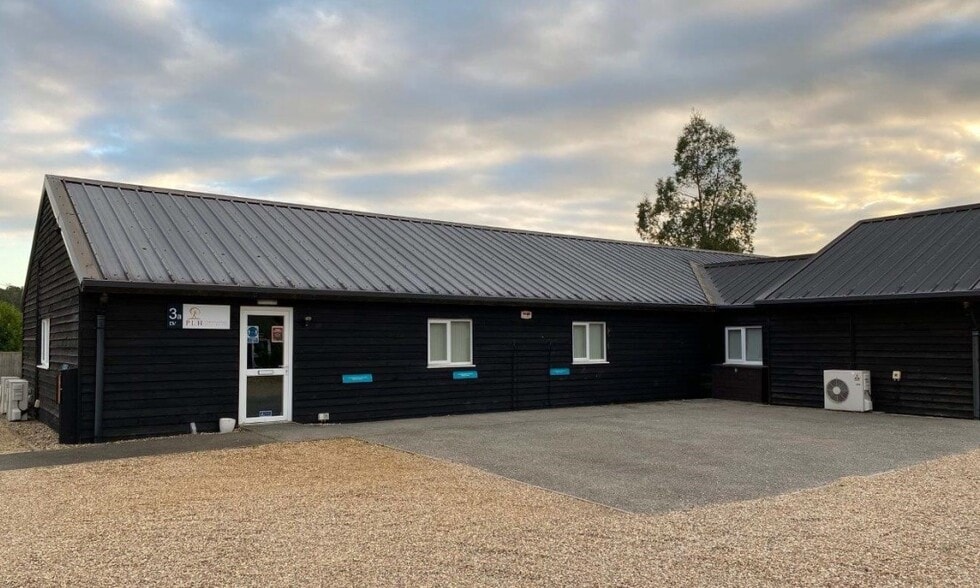 Manningtree Rd, Dedham for lease - Primary Photo - Image 1 of 4