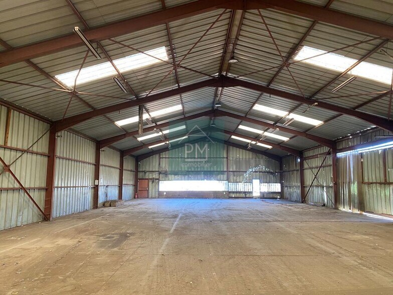 Industrial in Roye for sale - Building Photo - Image 3 of 9
