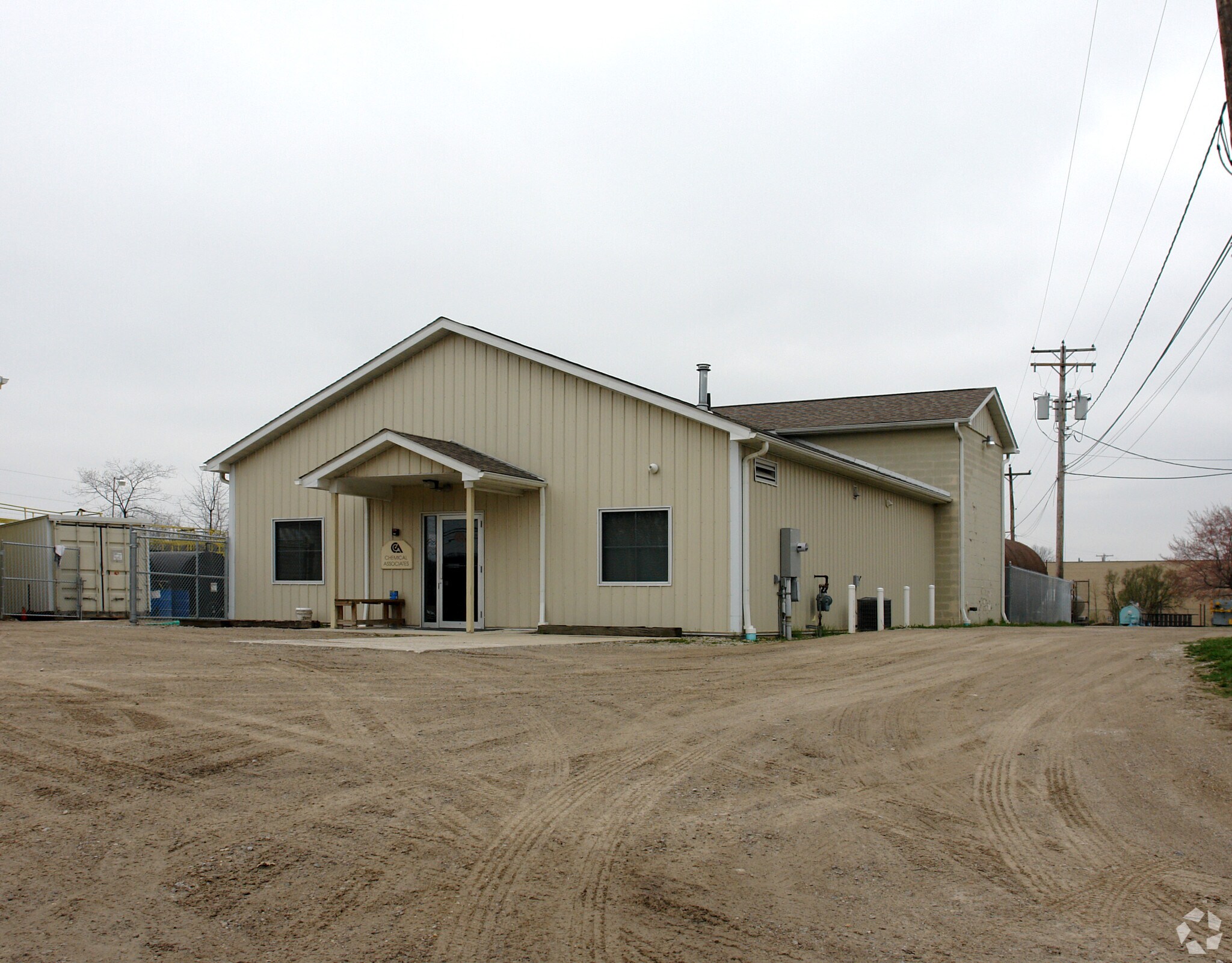 104 Skelton Rd, Akron, OH for sale Primary Photo- Image 1 of 1