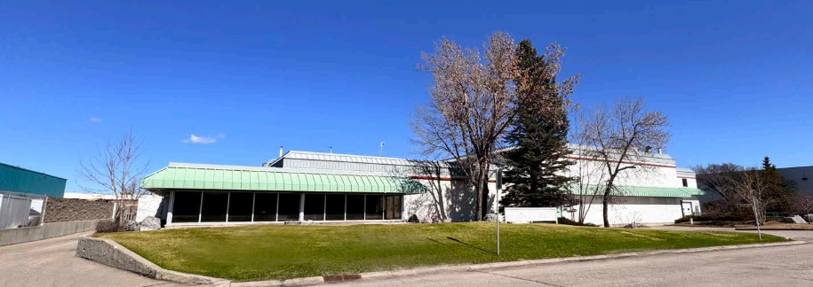 2140 Pegasus Rd NE, Calgary, AB for lease Building Photo- Image 1 of 2