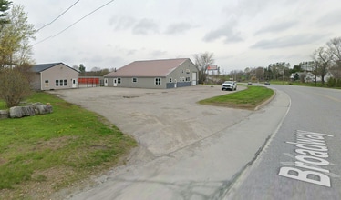 1670 Broadway, Bangor, ME for lease Interior Photo- Image 2 of 3