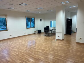 Retail in Elche, Alicante for lease Interior Photo- Image 2 of 14