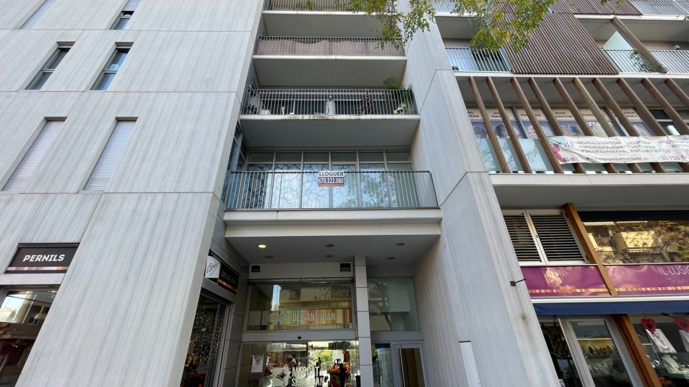 Retail in Vilassar de Mar, Barcelona for lease Building Photo- Image 1 of 16