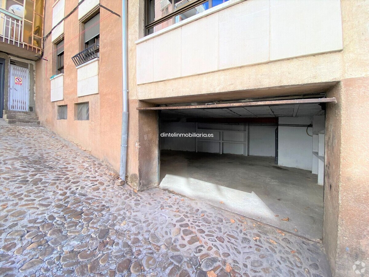 Ávila, AVI 05003 -  -  - Interior Photo - Image 1 of 2