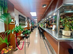 Retail in Molins de Rei, Barcelona for lease Interior Photo- Image 1 of 18