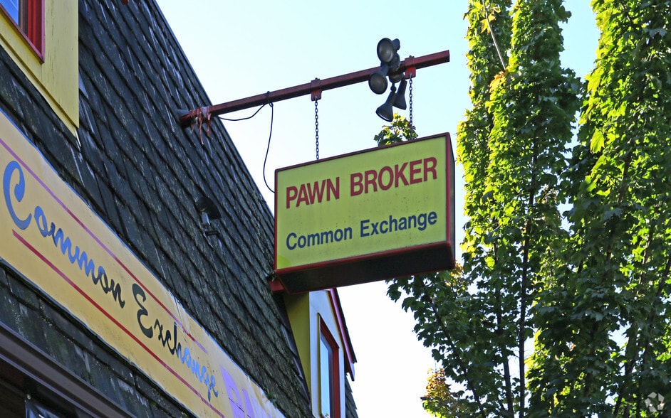 22344 Lougheed Hwy, Maple Ridge, BC for lease - Building Photo - Image 3 of 3