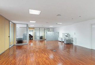 Office in Barcelona, Barcelona for lease Interior Photo- Image 1 of 10