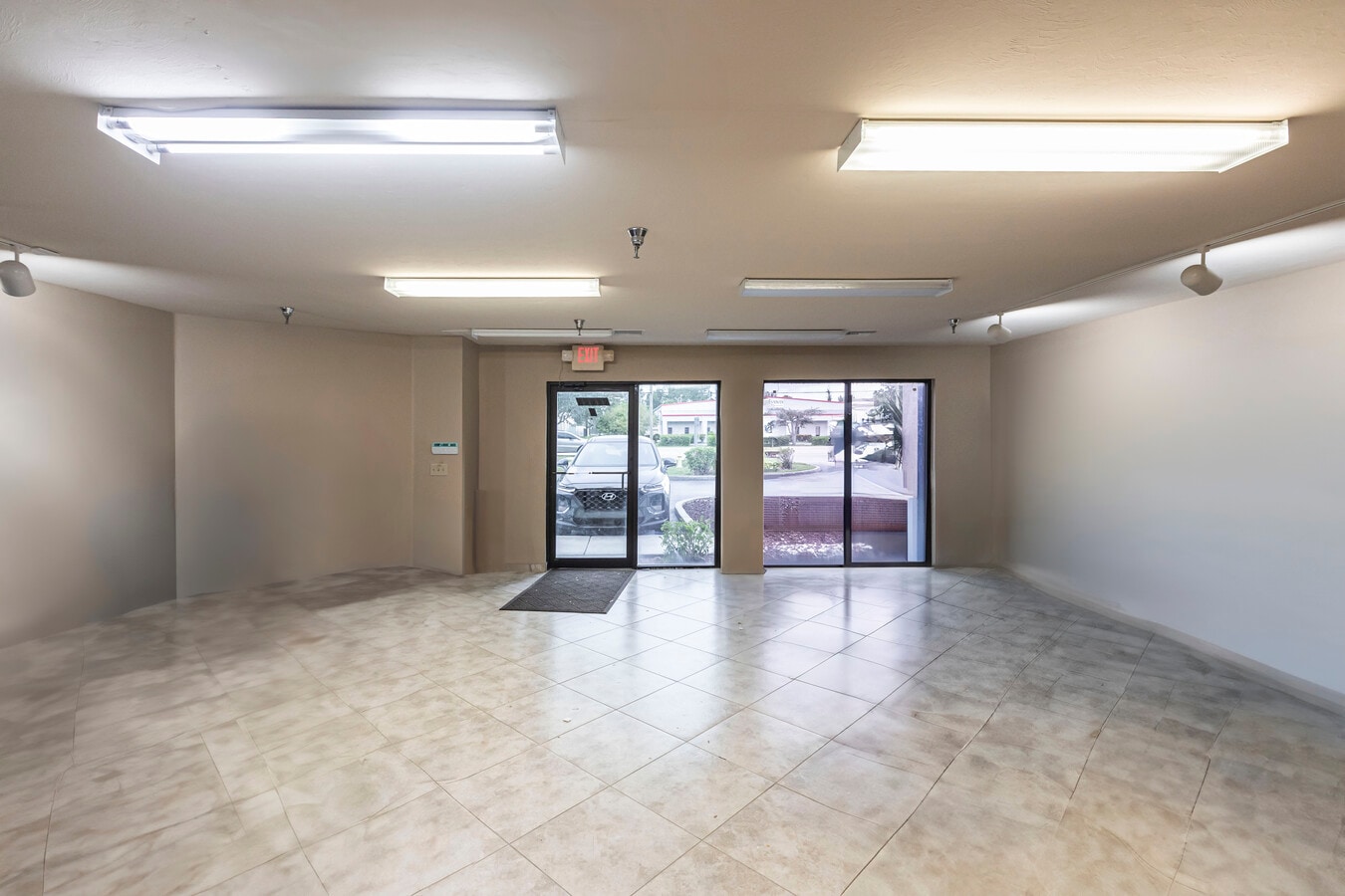 12155 Metro Pky, Fort Myers, FL 33966 - Unit 1-3 - - Interior Photo - Image 2 of 11