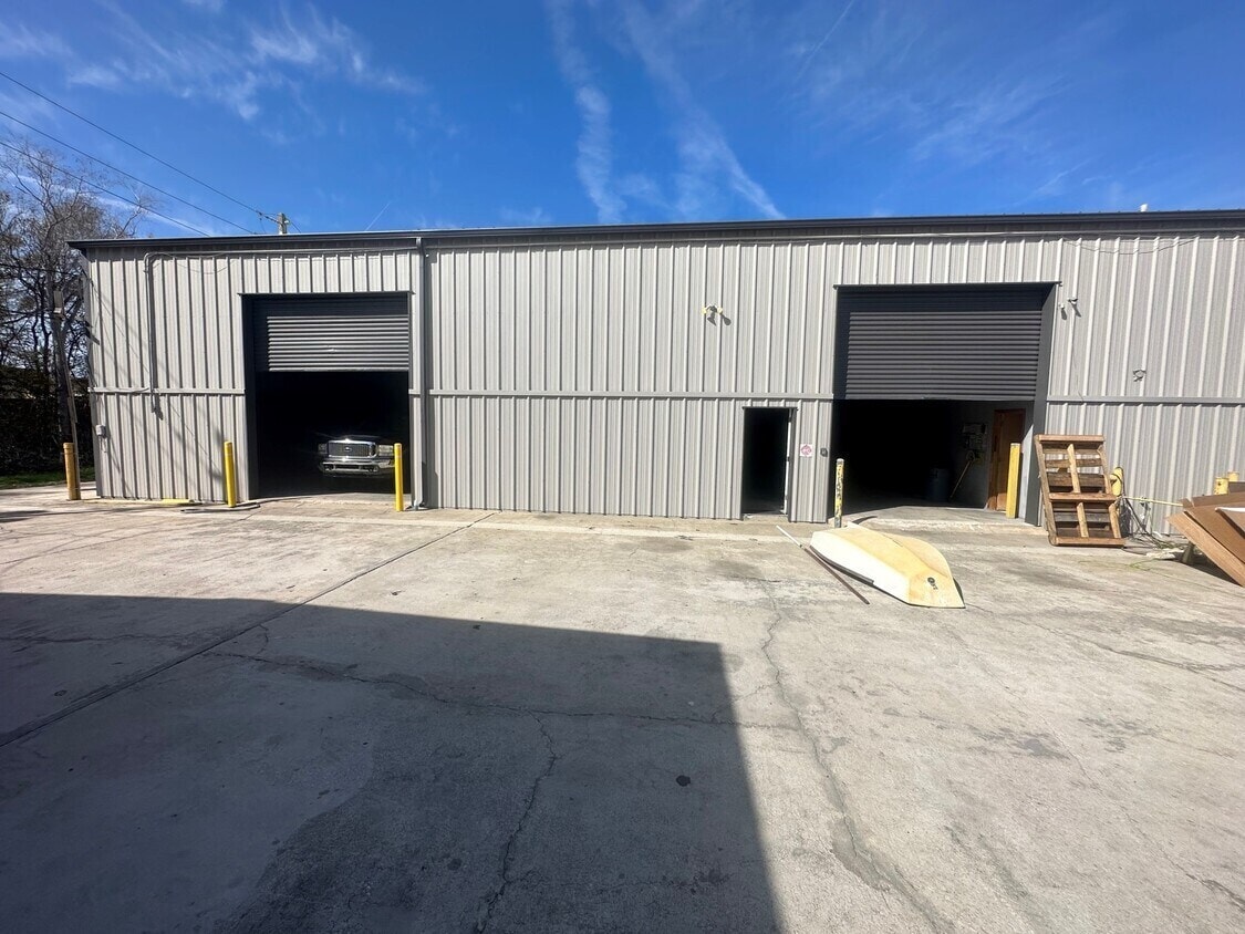 7 San Bartola Dr, Saint Augustine, FL for lease Building Photo- Image 1 of 1
