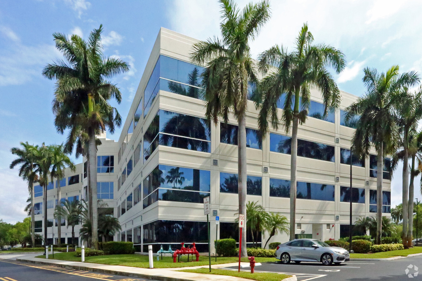 1551 Sawgrass Corporate Pkwy, Fort Lauderdale, FL 33323 - Property ...