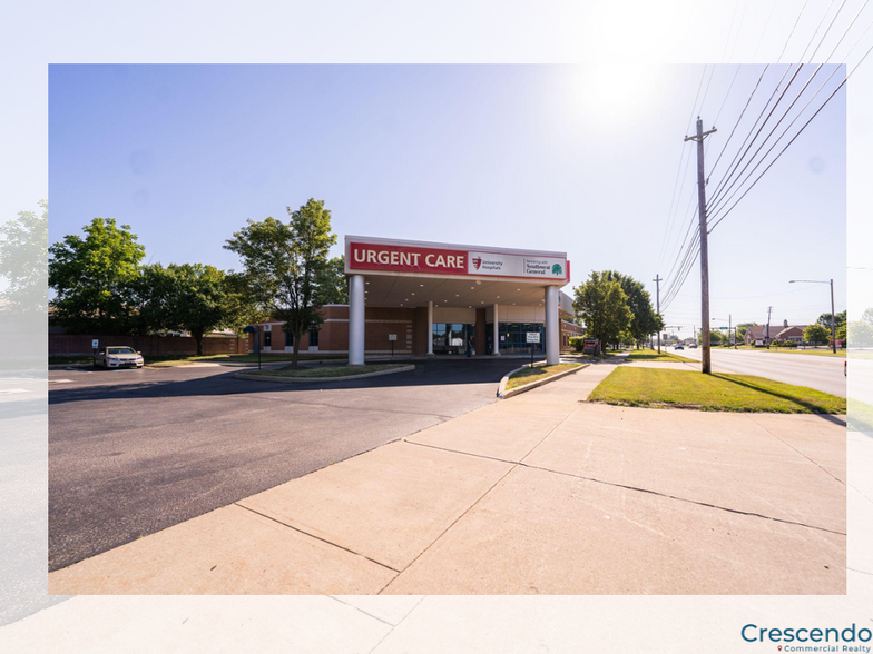 15900 Snow Rd, Brook Park, OH for lease - Building Photo - Image 1 of 39