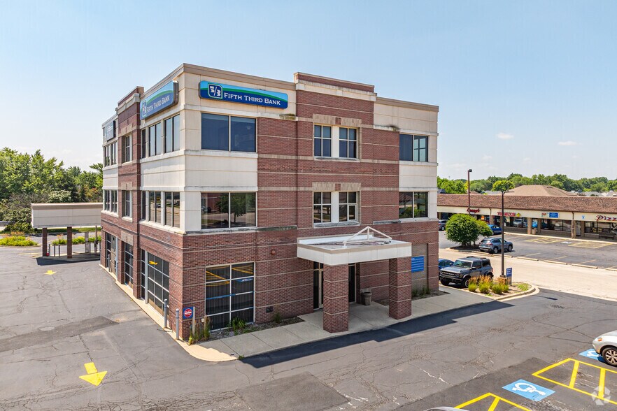 1 E Merchants Dr, Oswego, IL for lease - Building Photo - Image 2 of 16