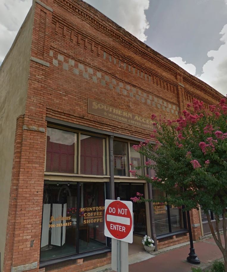 18 N McIntosh St, Elberton, GA for sale Primary Photo- Image 1 of 1