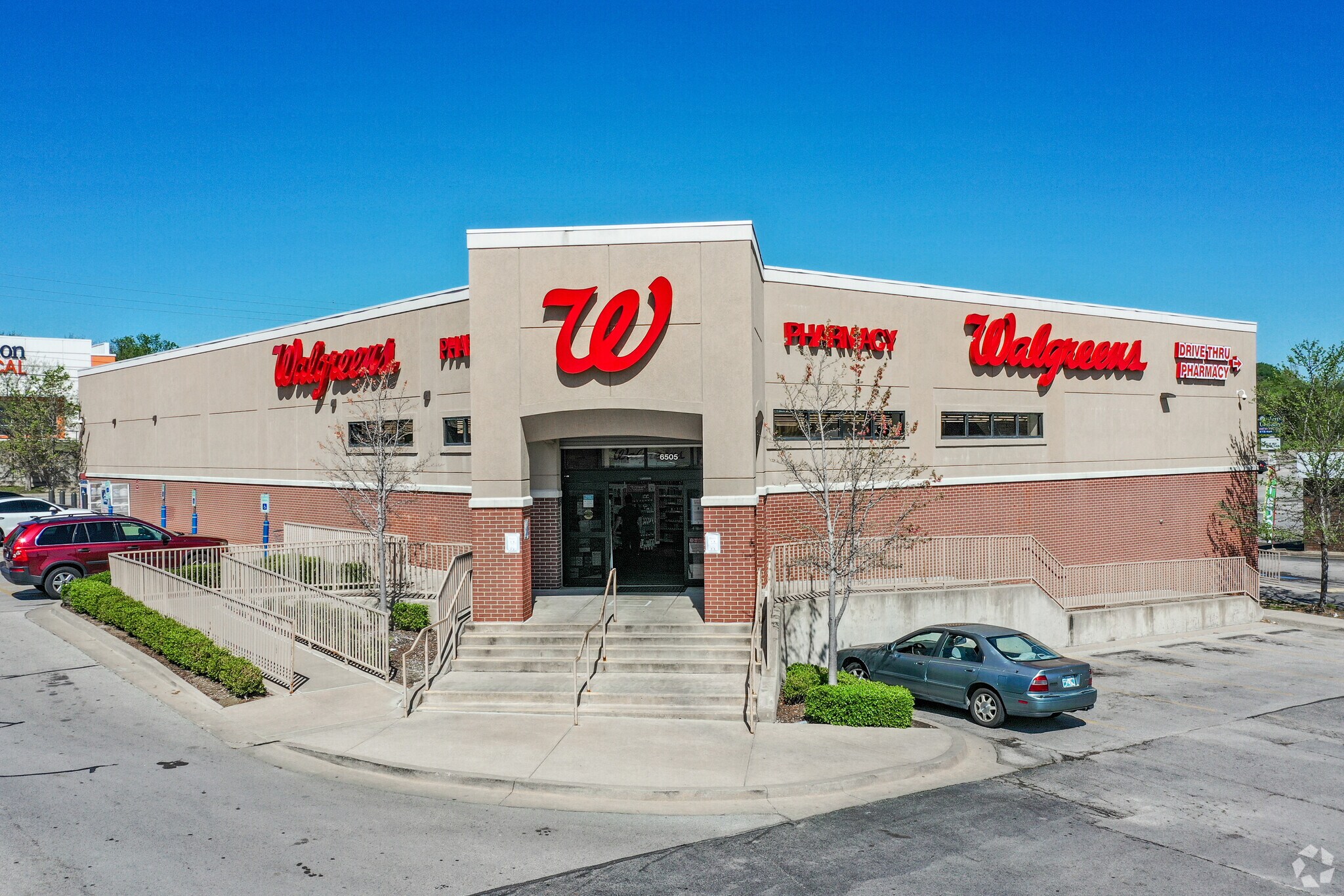 6505 E 71st St, Tulsa, OK for sale Building Photo- Image 1 of 1