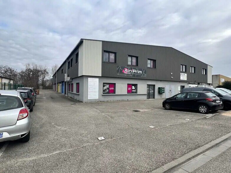 14 Rue François Arago, Bourg-en-Bresse for sale - Building Photo - Image 2 of 5