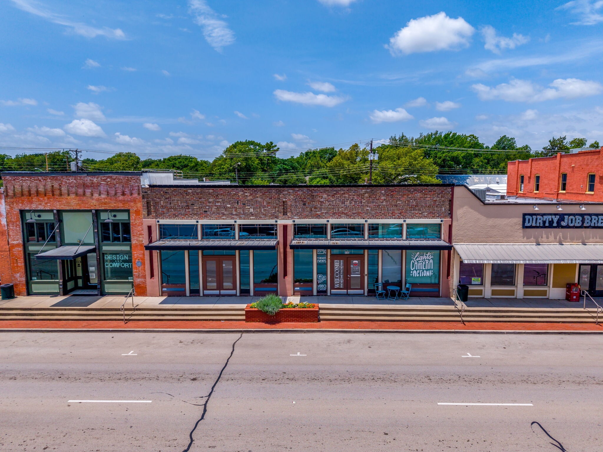 115 N Main St, Mansfield, TX for lease Interior Photo- Image 1 of 7