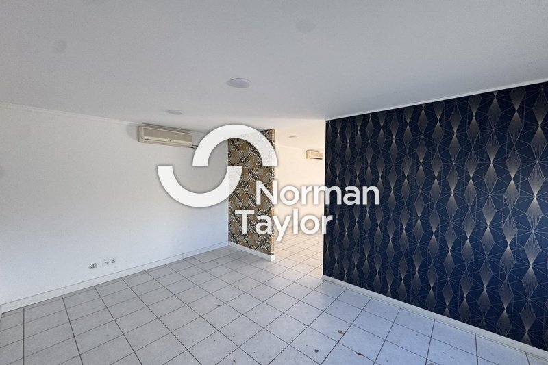 Flex in Lunel for sale - Interior Photo - Image 3 of 4